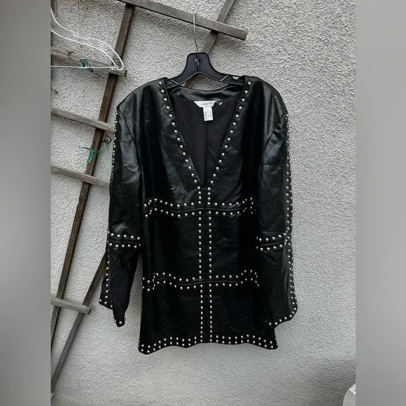 H&M Stud-embellished coated Leather dress in Black - Picture 5 of 10